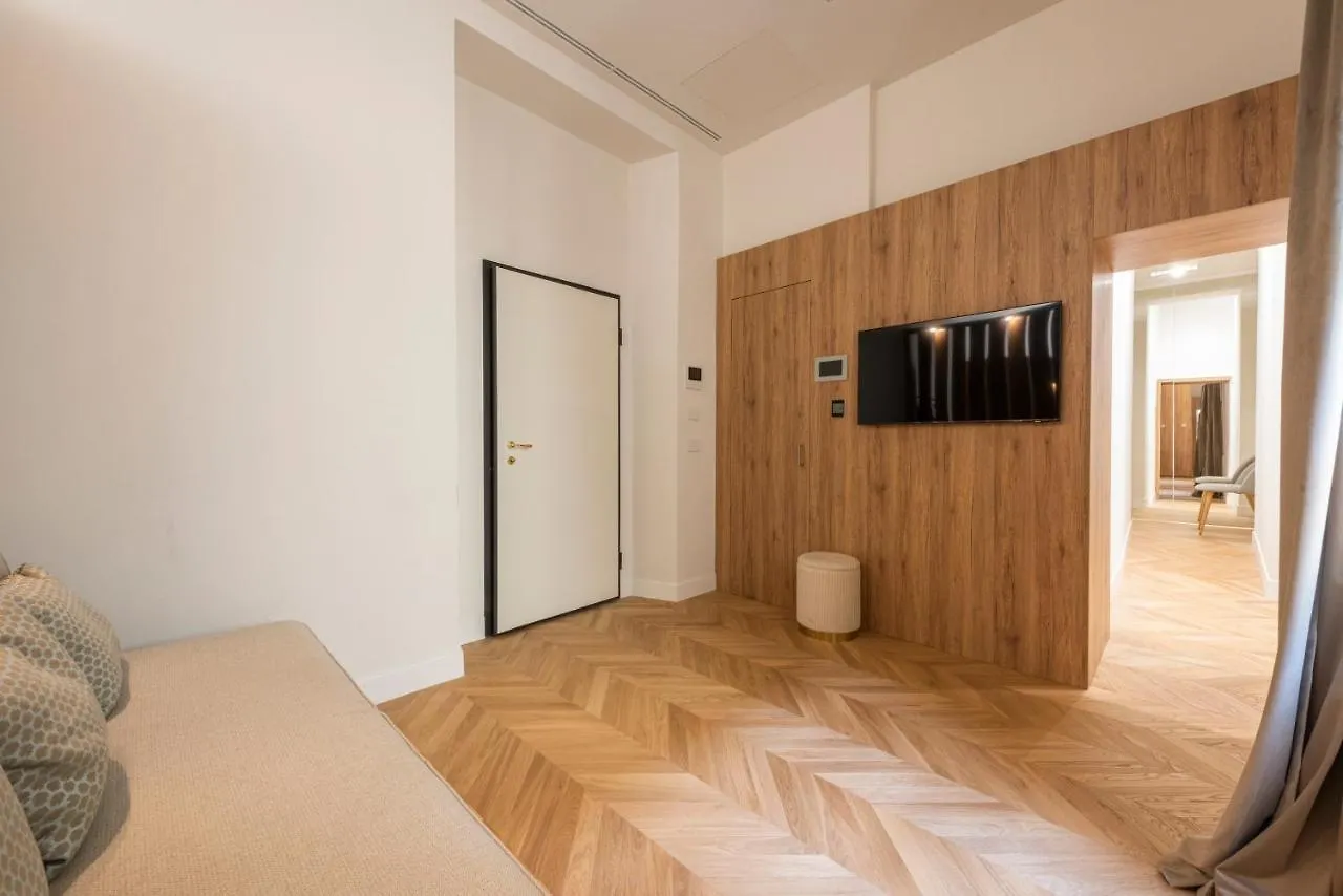 Firenze Duomo Suite By Mmega 0*, Florence